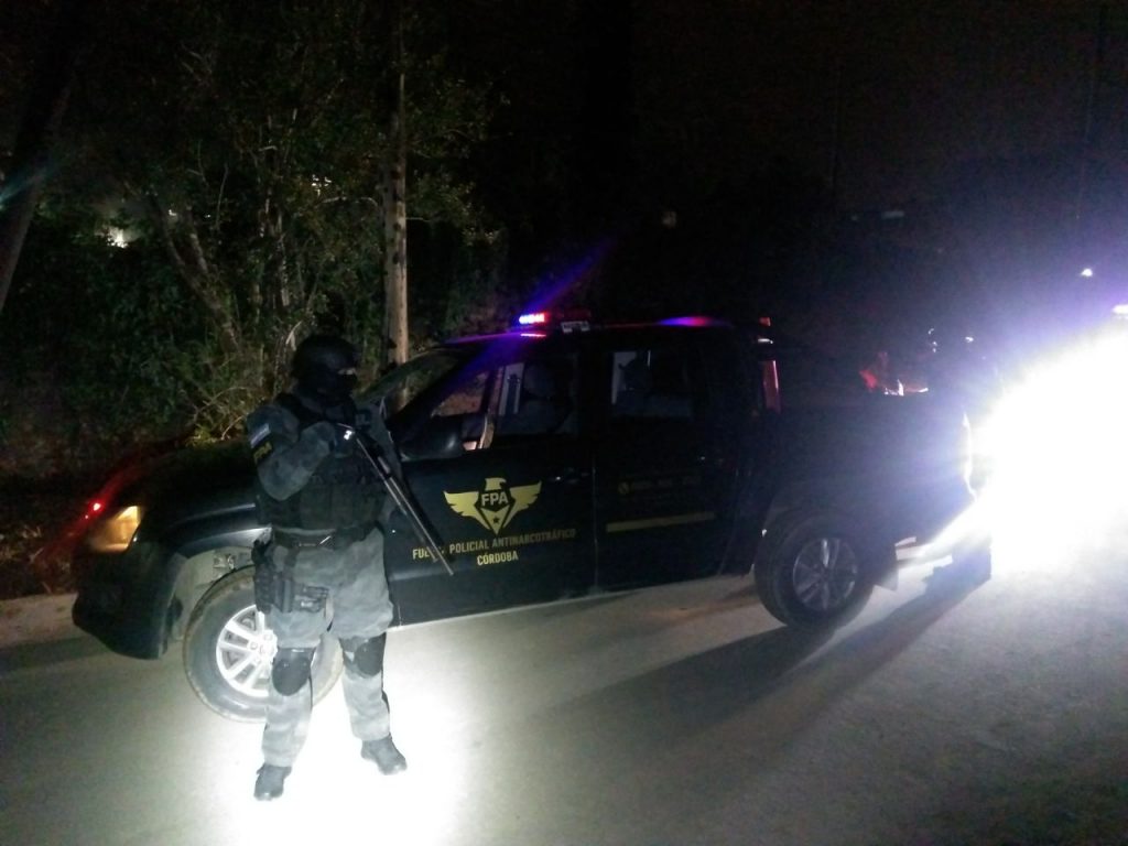 Secuestran droga en operativo interfuerzas en Barrio Argüello.