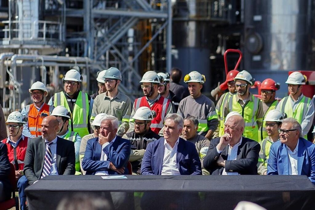 Llaryora reiteró el pedido para elevar el corte de biocombustibles al 25%