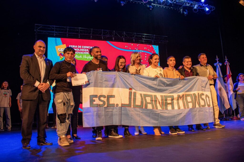 Feria de Ciencias: alumnos crearon un deshidratador de alimentos para bomberos y personas en situación de calle