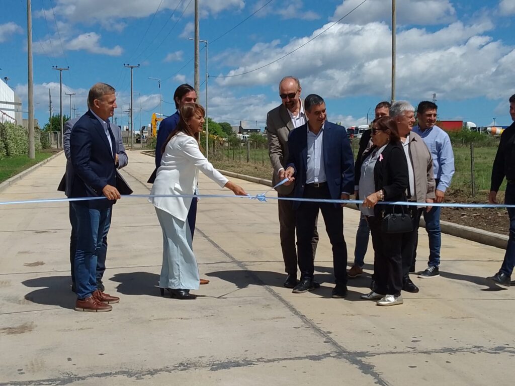 Inauguraron una Obra de Pavimentación en Villa del Totoral