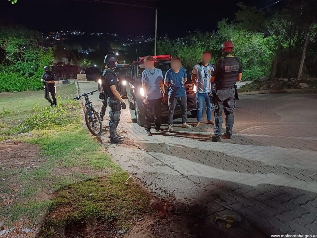 FPA REALIZÓ PATRULLAJES PREVENTIVOS Y SECUESTRÓ COCAÍNA Y MARIHUANA EN VILLA CARLOS PAZ