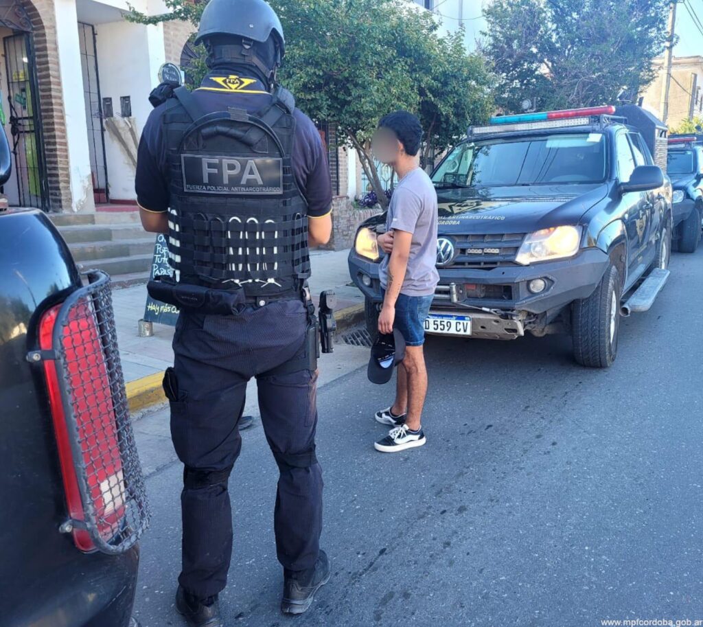 PATRULLAJE PREVENTIVO: FPA SECUESTRÓ ESTUPEFACIENTES EN VILLA ALLENDE