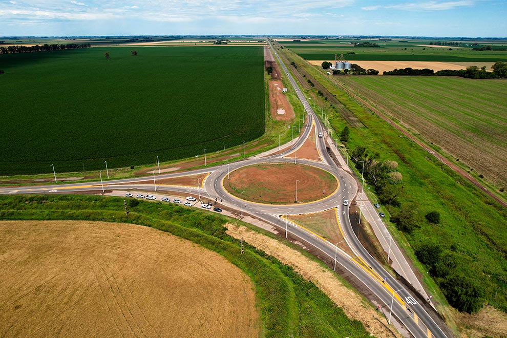 Marcos Juárez: finalizaron las obras de repavimentación del aeródromo y la rotonda entre rutas 12 y 11